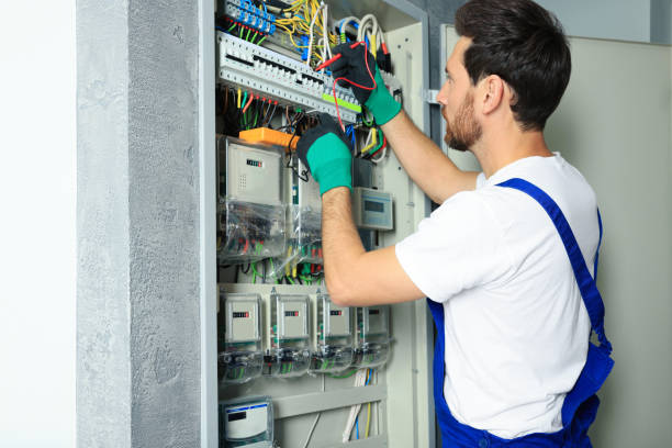 Affordable Emergency Electrician in Altoona, IA
